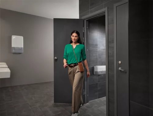 OptiServe® duplatekercses Mid-size, belsőmag nélküli toalettpapír-adagoló, FEHÉR, T7 rendszer, Tork ÚJ modell