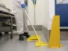 Lobby seprű sárga 260mm ferde menettel medium szálak Vikan