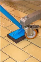 Padtartó csuklós, padlóra kék 230x95mm Vikan
