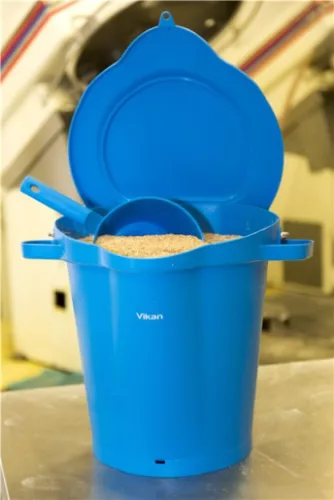 Fedő 20 literes vödörhöz kék Vikan HACCP system