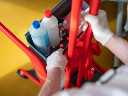 HyGo mobil takarító állomás, 780 mm, PIROS, Vikan