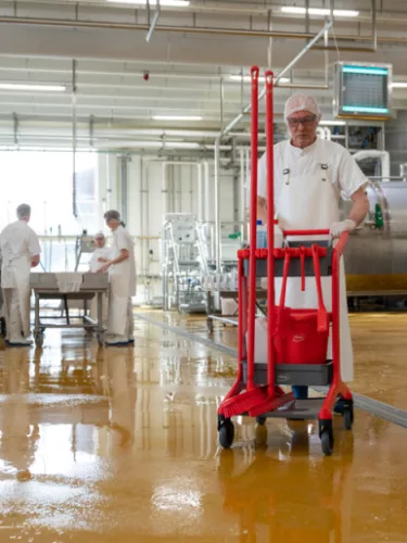 HyGo mobil takarító állomás, 780 mm, PIROS, Vikan