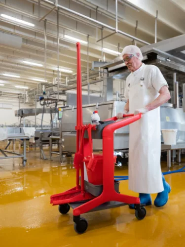 HyGo mobil takarító állomás, 780 mm, PIROS, Vikan