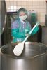 Keverőkanál, rövid nyél kis fej fehér 890mm Vikan HACCP system