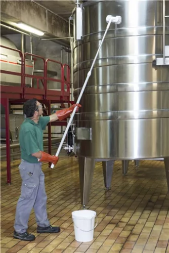 Állítható dőésszögű kefe fehér, 240mm Vikan hygiene system