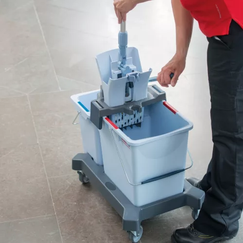 UltraSpeed Pro Double Bucket Ready to GoSTARTER KIT 25lit+10lit vödör. UltraSpeed prés, US moptartó, MicroPlus mop Teleszkópnyél, tolókar