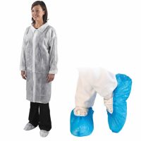 Látogató Köpenyek és cipővédők